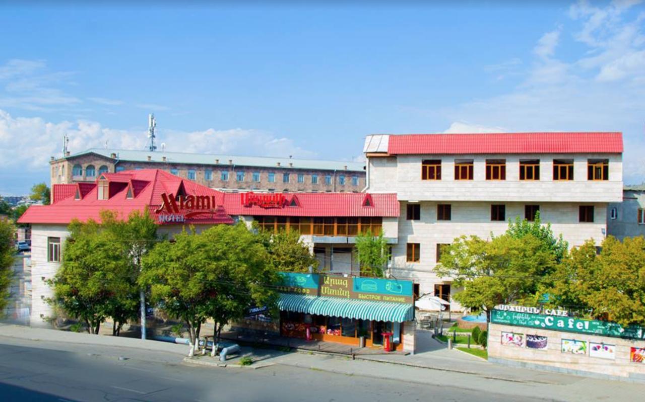 Aratta Hotel Argavand Exterior foto